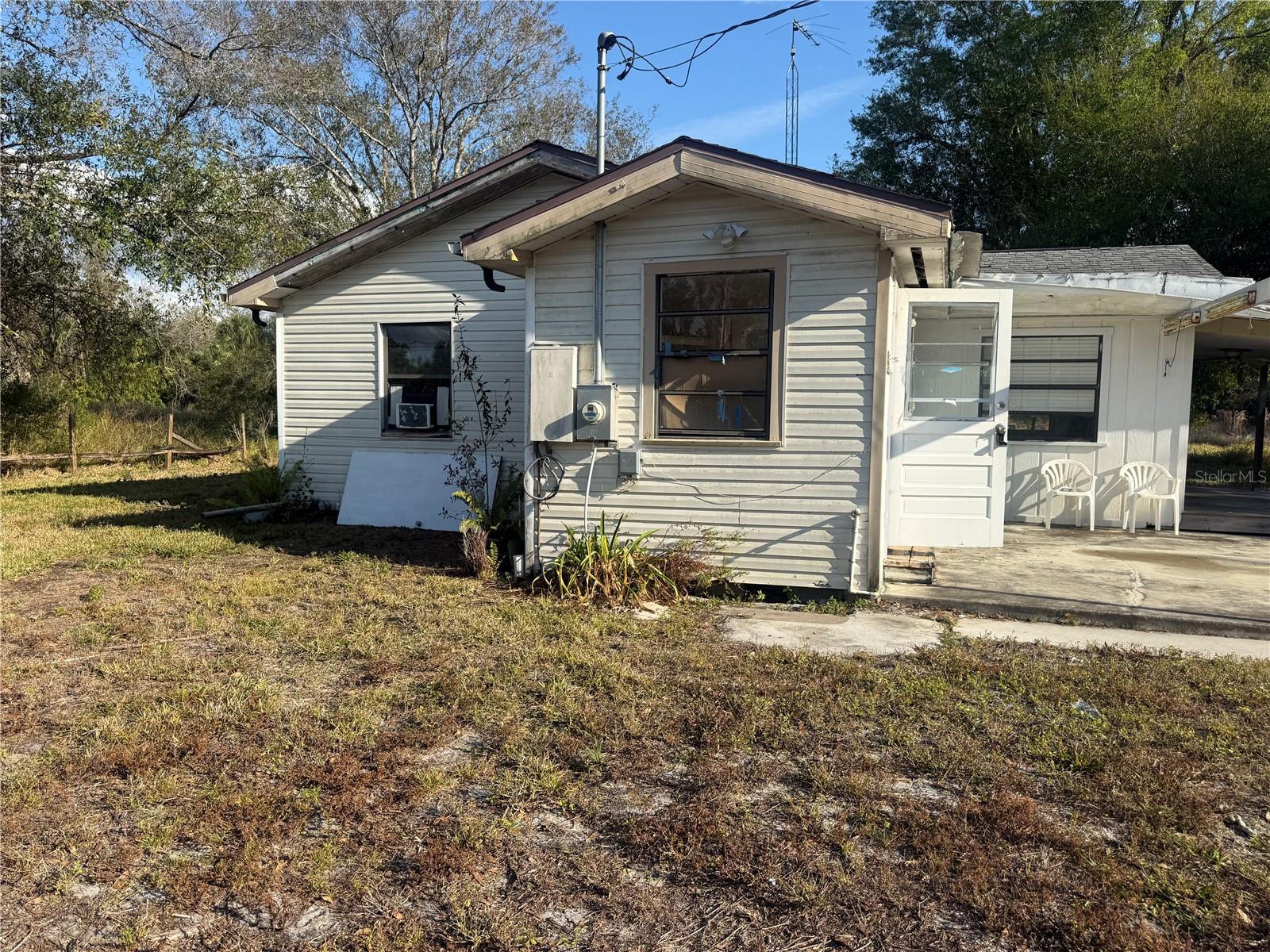 830 Bloxham Ave Property Photo 10