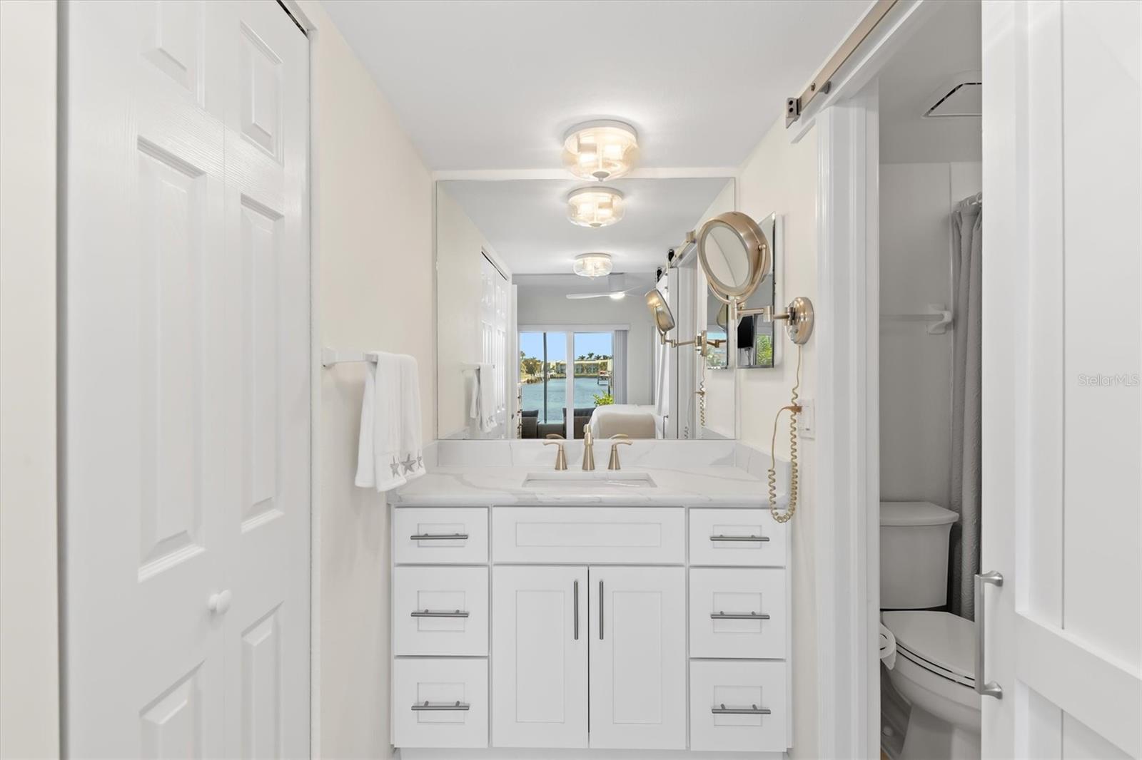 1345 Mediterranean Dr #a105 Property Photo 14