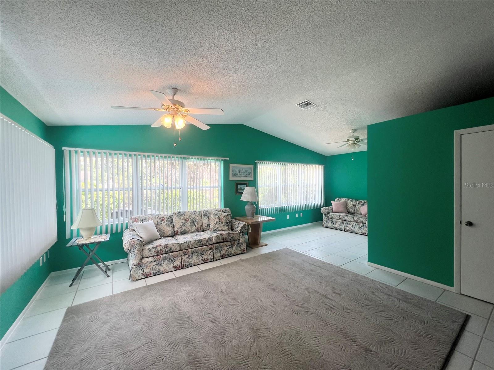 2132 Abscott St Property Photo 12