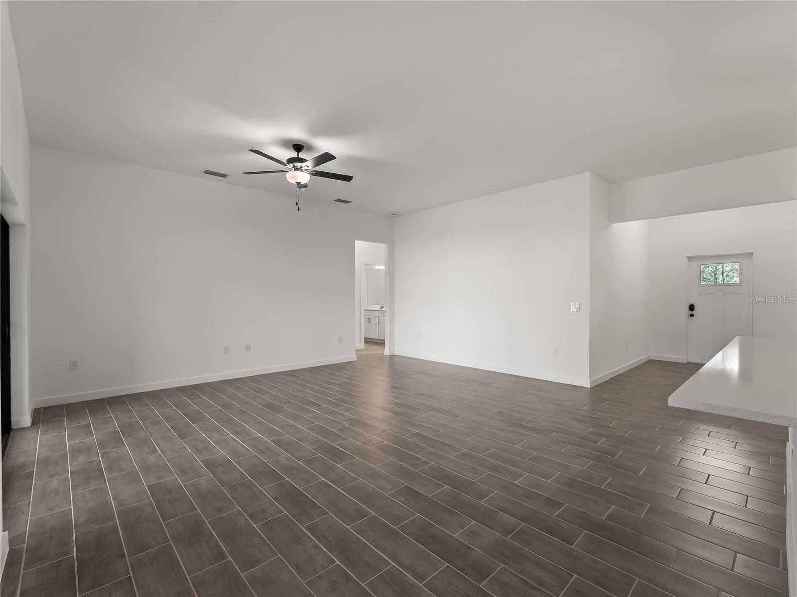 4409 Lacoco St Property Photo 17