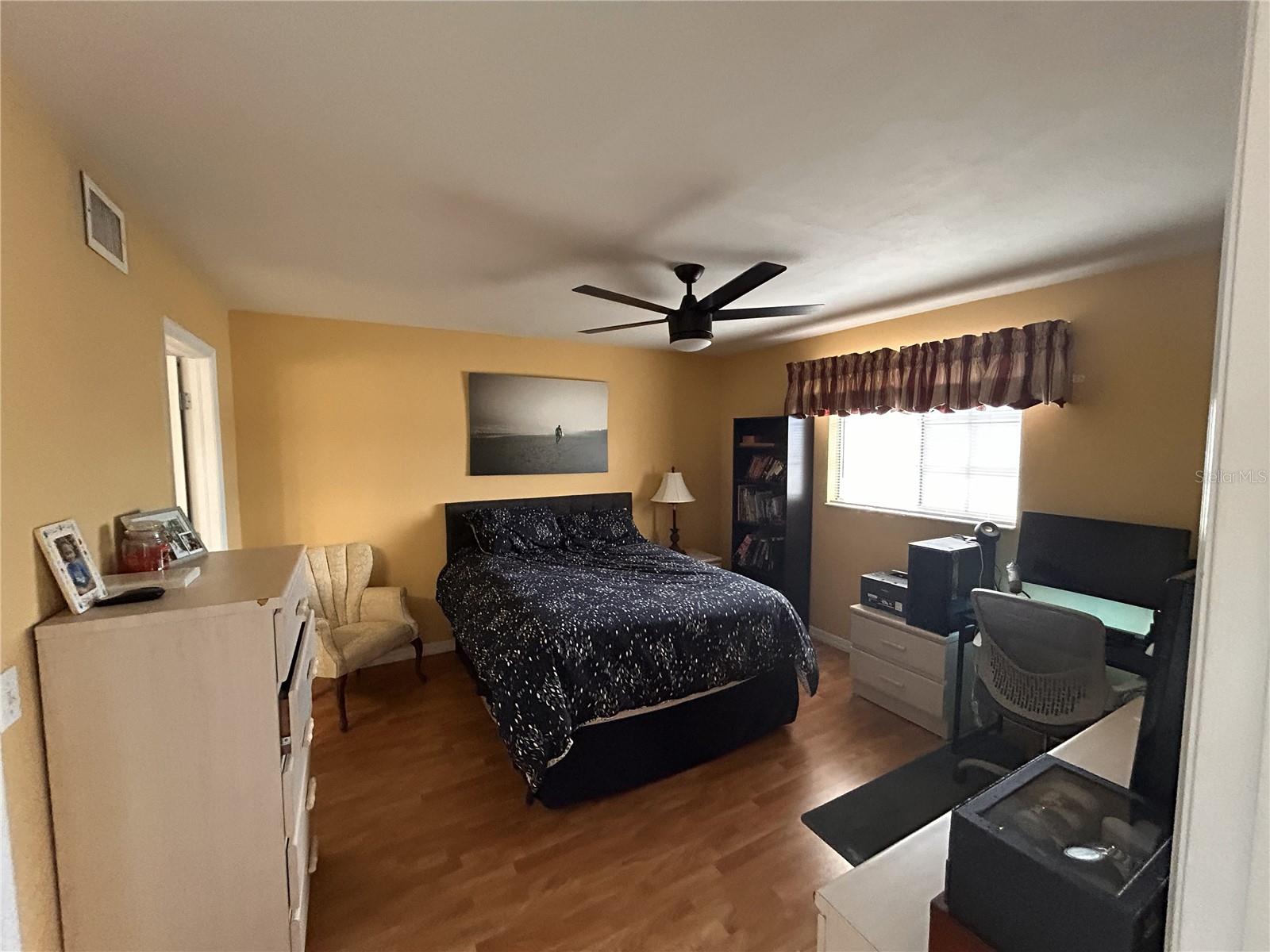 3310 Loveland Blvd #1705 Property Photo 13