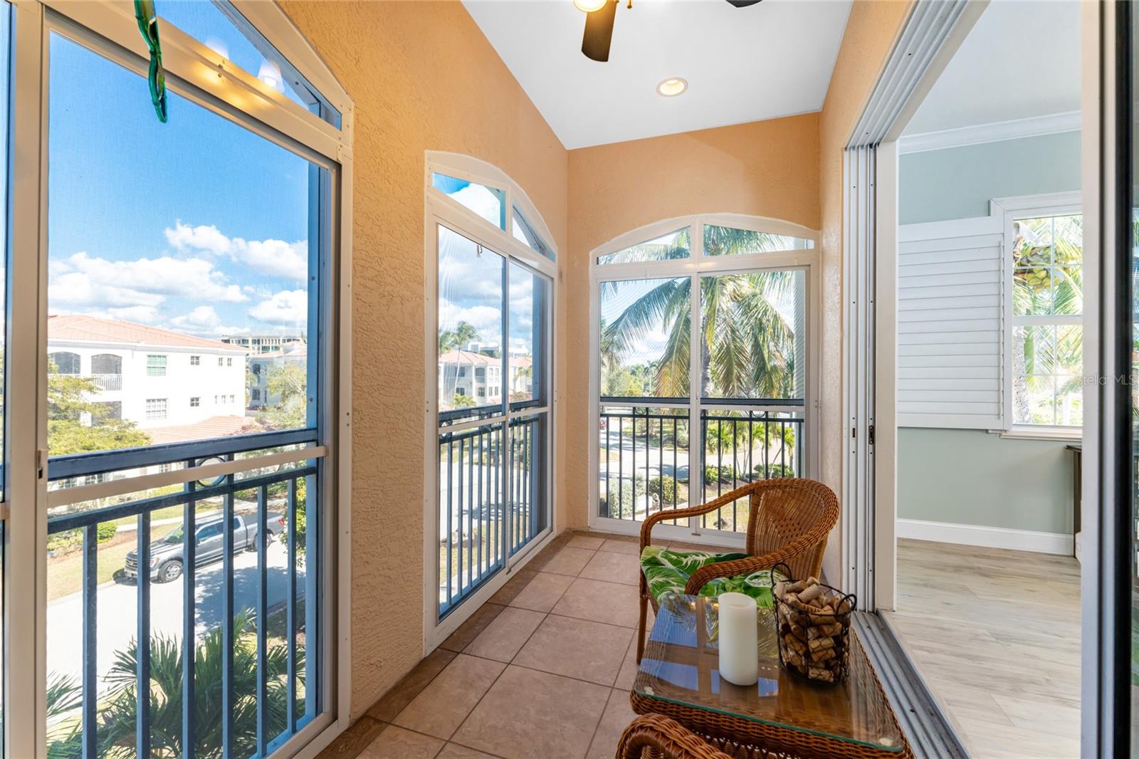 3464 Sunset Key Cir #103 Property Photo 12