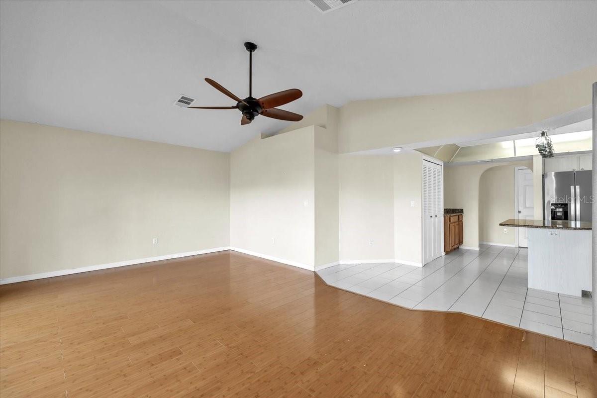 272 Broadmoor Ln Property Photo 25