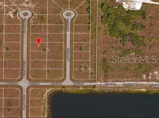 24 Chinaberry Way Property Photo 3