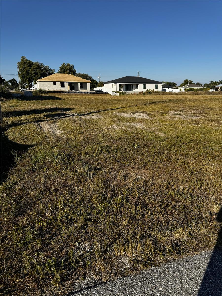 1715 Ne 13th Ter Property Photo 4