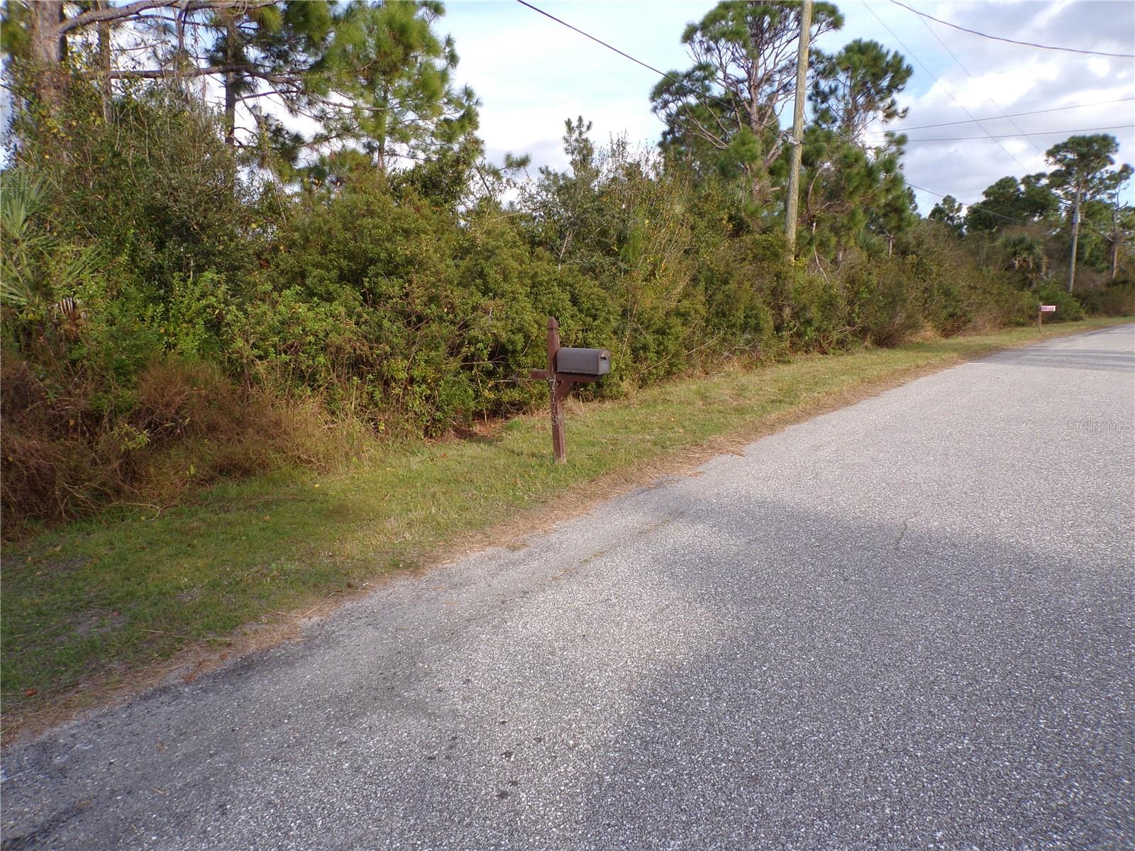 Merolla Rd Property Photo 3