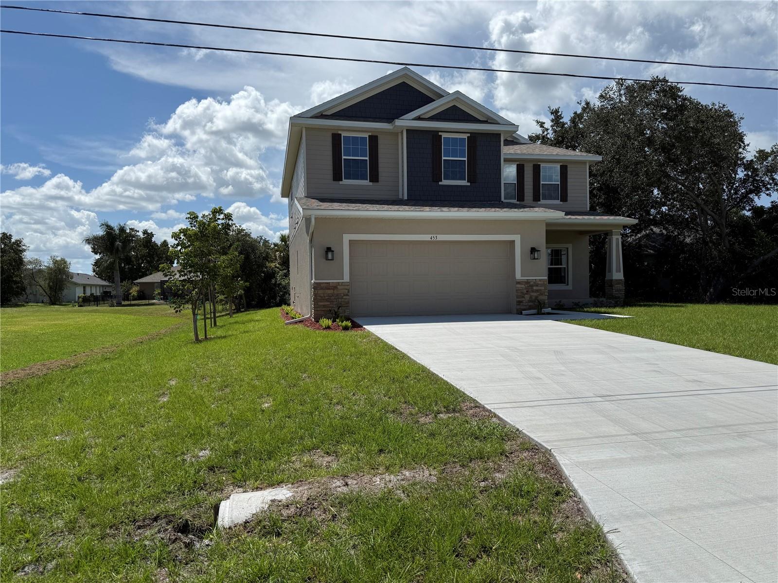 453 San Ambrosio St Property Photo 3