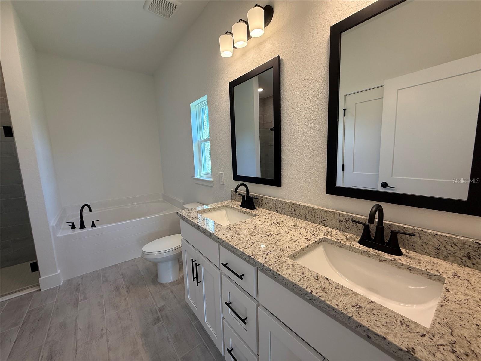 453 San Ambrosio St Property Photo 20