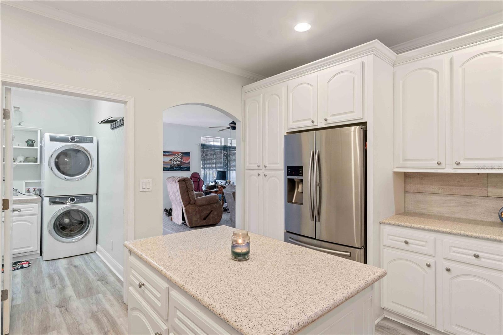 8632 Lake Front Ct Property Photo 29