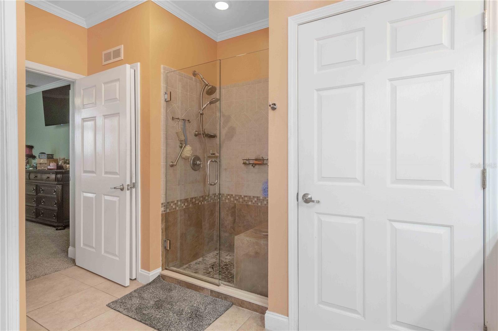8632 Lake Front Ct Property Photo 42