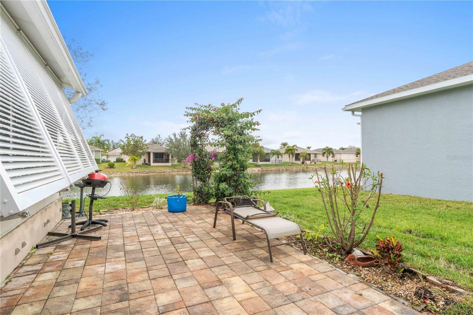 8632 Lake Front Ct Property Photo 56