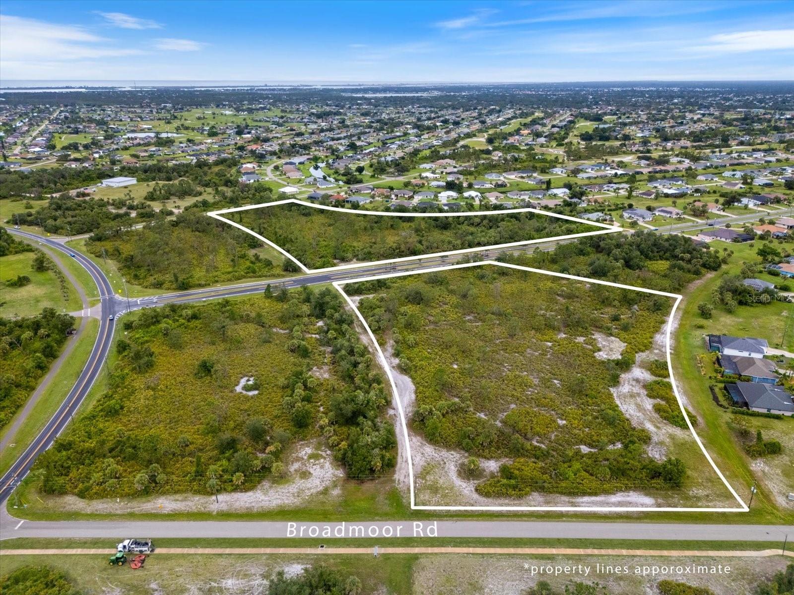 151 Rotonda Blvd N Property Photo 3
