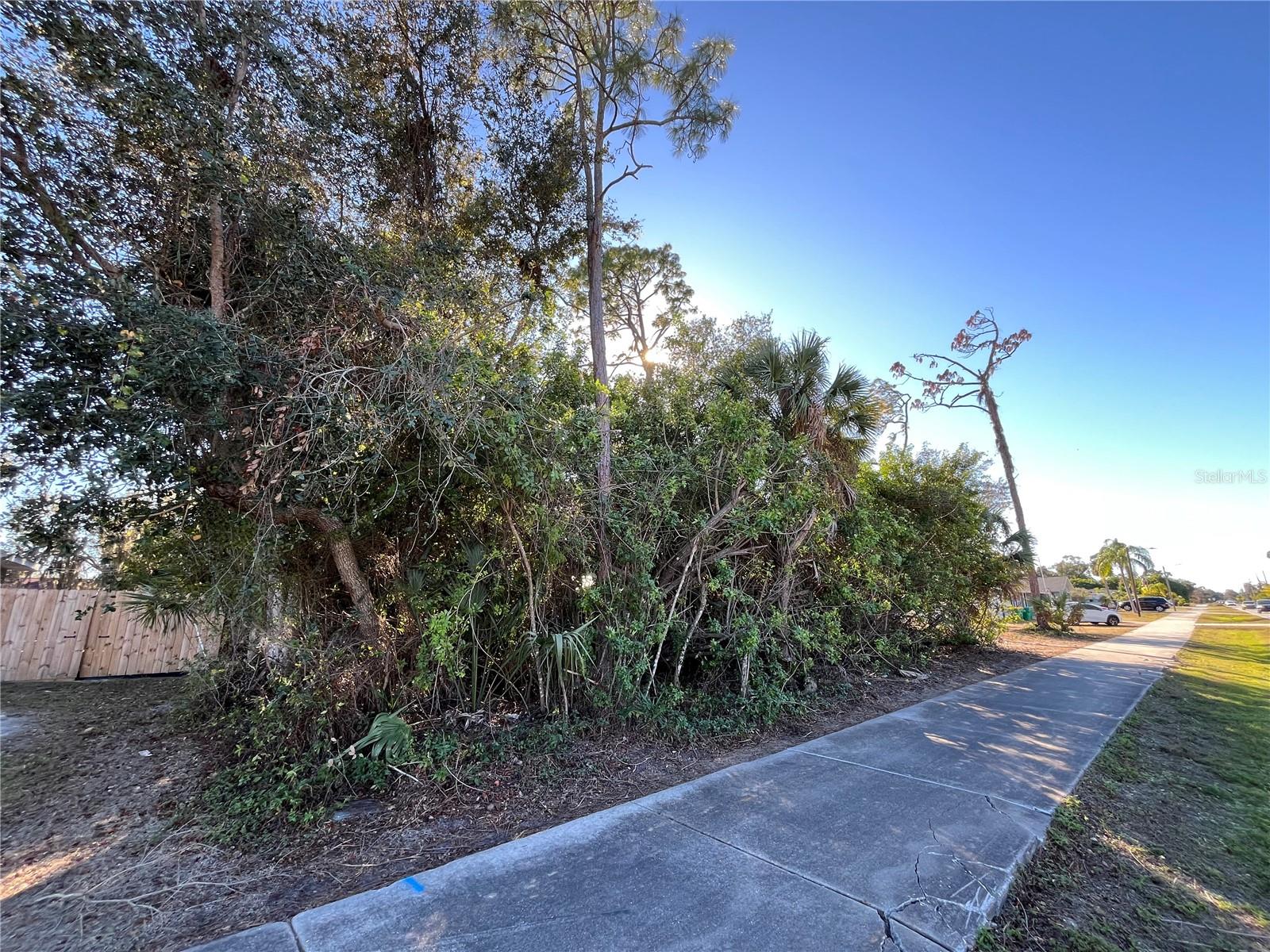 20417 QUESADA AVE Property Photo 1