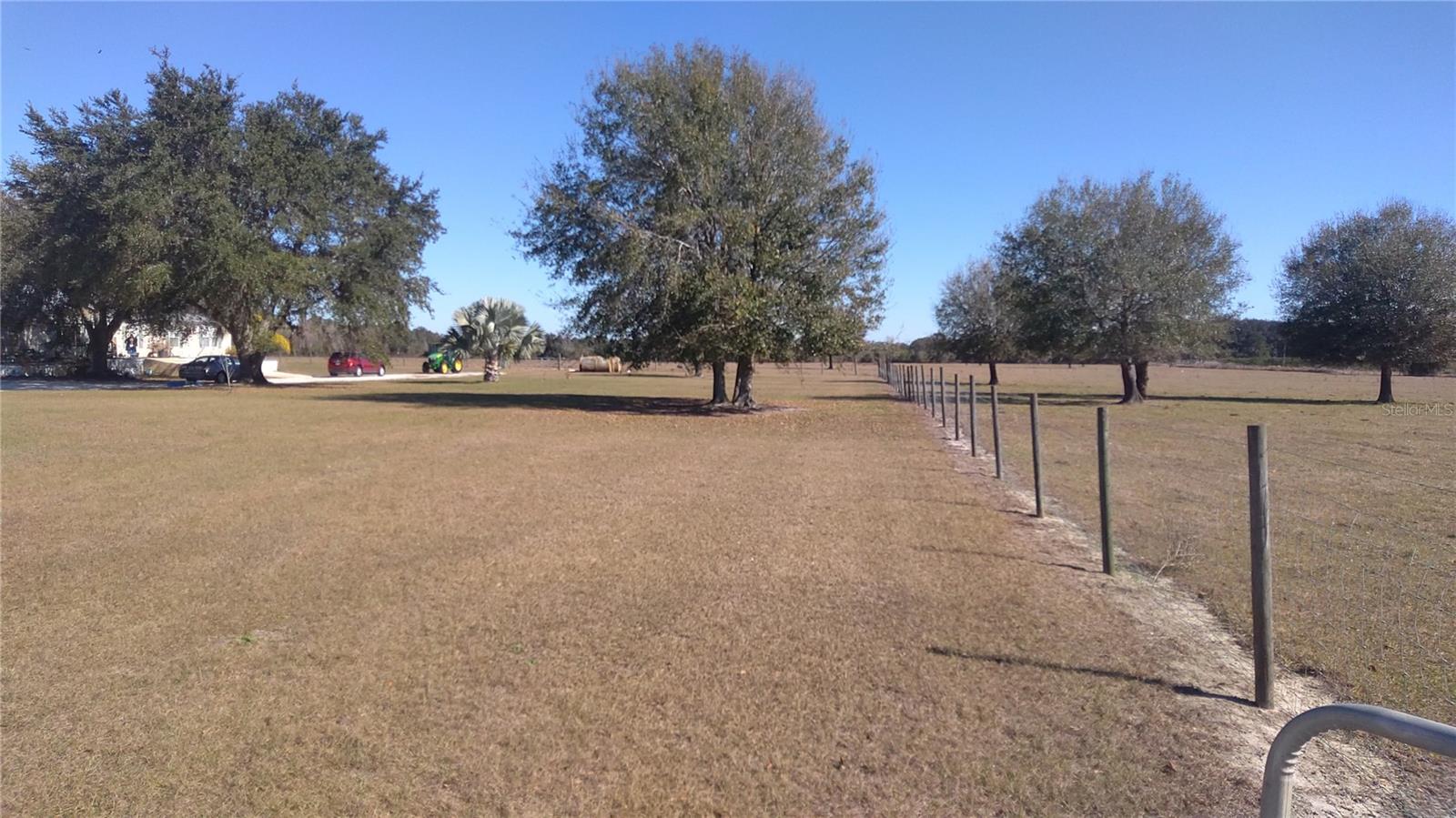 12051 Avon Park Cut Off Rd Property Photo 3