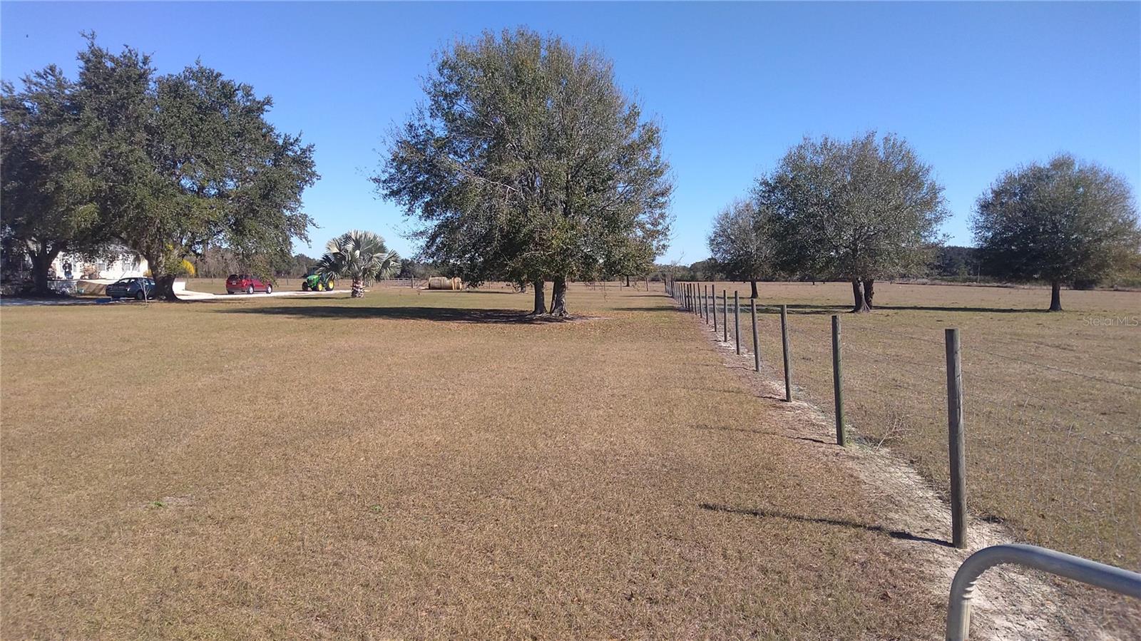 12051 Avon Park Cut Off Rd Property Photo 4