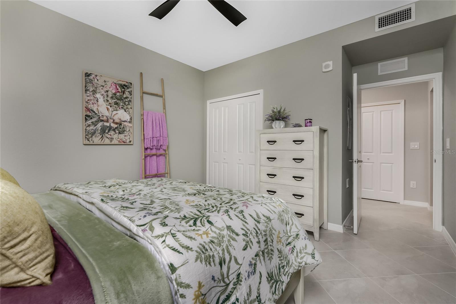 14267 Heritage Landing Blvd #1212 Property Photo 28