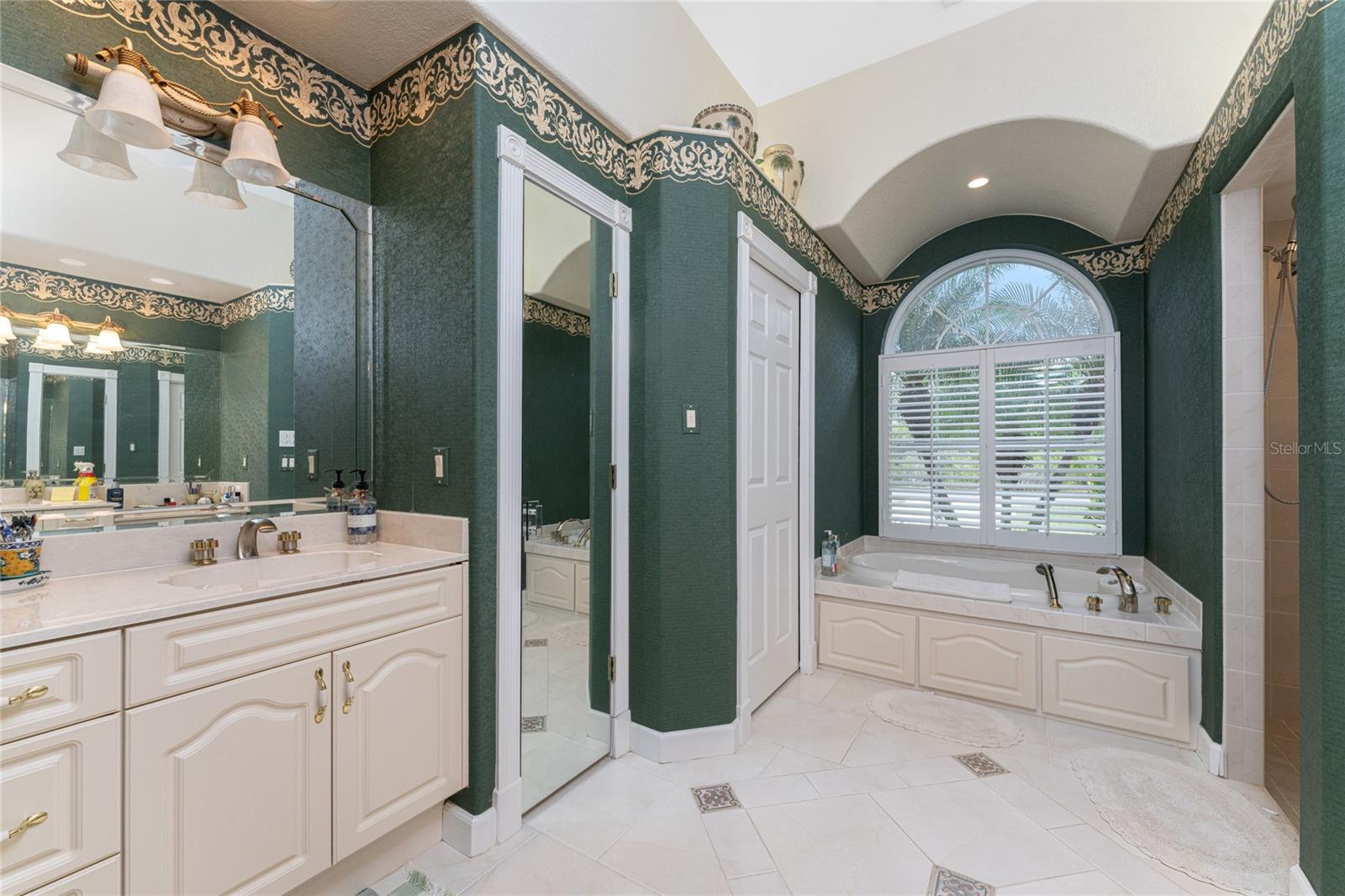 12109 Sw Kingsway Cir Property Photo 44