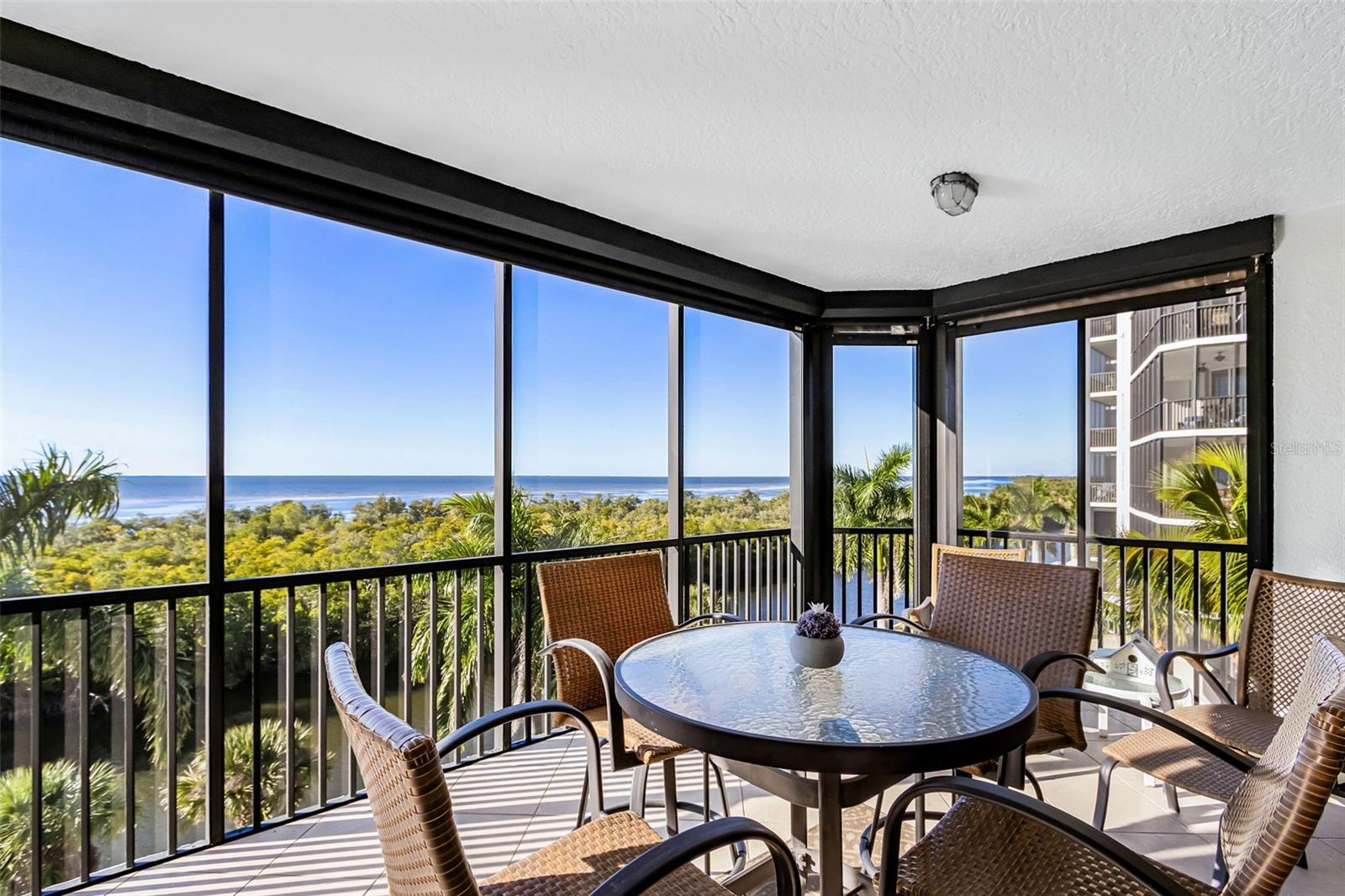 3321 Sunset Key Cir #309 Property Photo 10