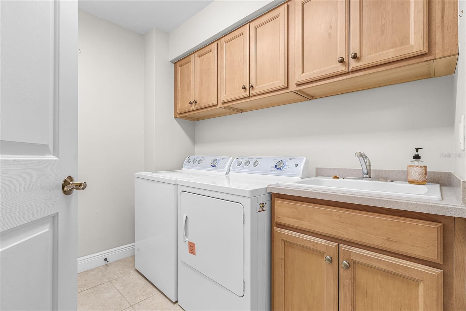 3321 Sunset Key Cir #309 Property Photo 31