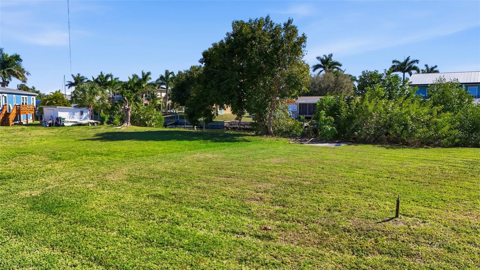 751 Coral Dr Property Photo 9