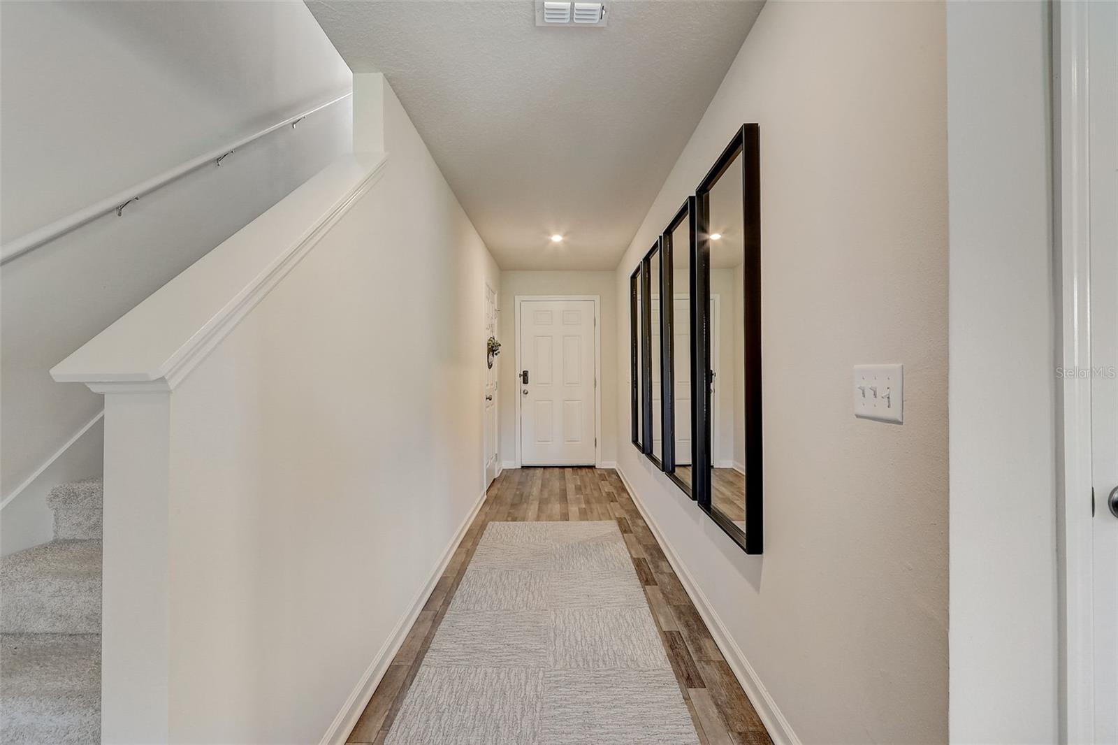 2060 Golden Beak Dr Property Photo 6