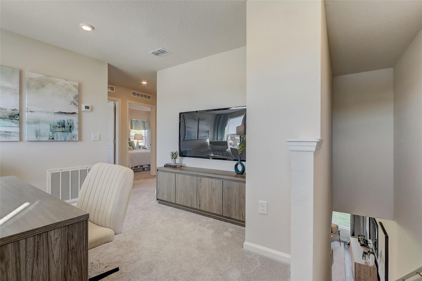 2060 Golden Beak Dr Property Photo 20