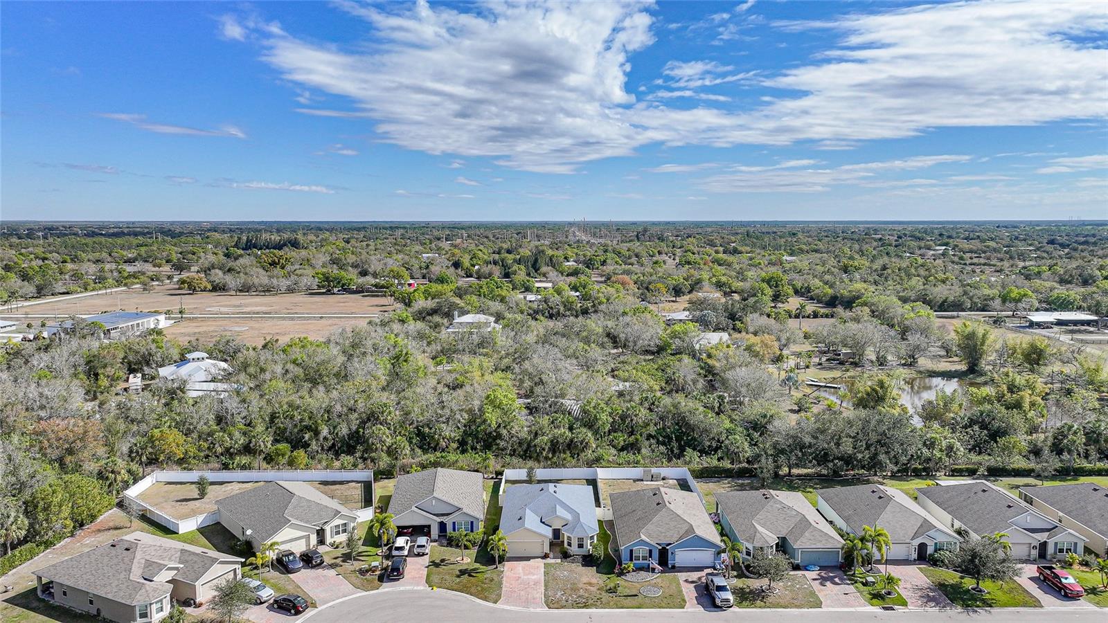 27980 Arrowhead Cir Property Photo 32