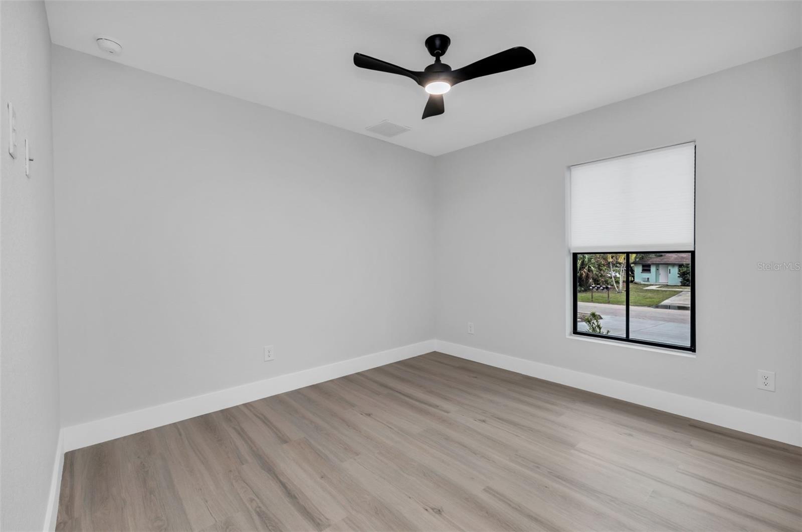 3414 Palm Dr Property Photo 24
