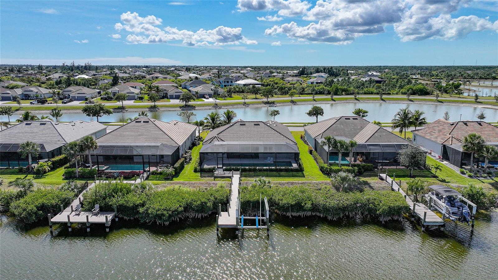 15240 Spanish Point Dr Property Photo 4