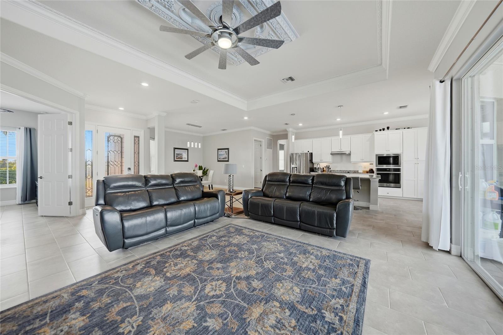 15240 Spanish Point Dr Property Photo 11