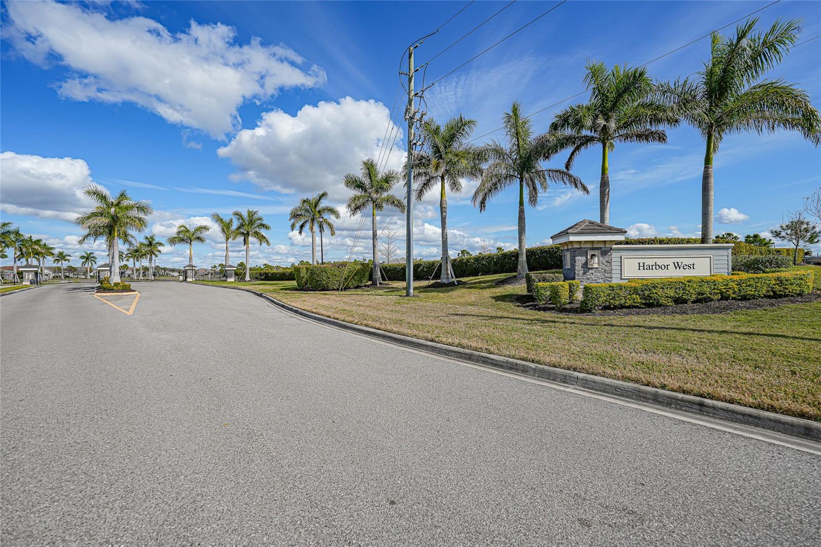 15240 Spanish Point Dr Property Photo 35