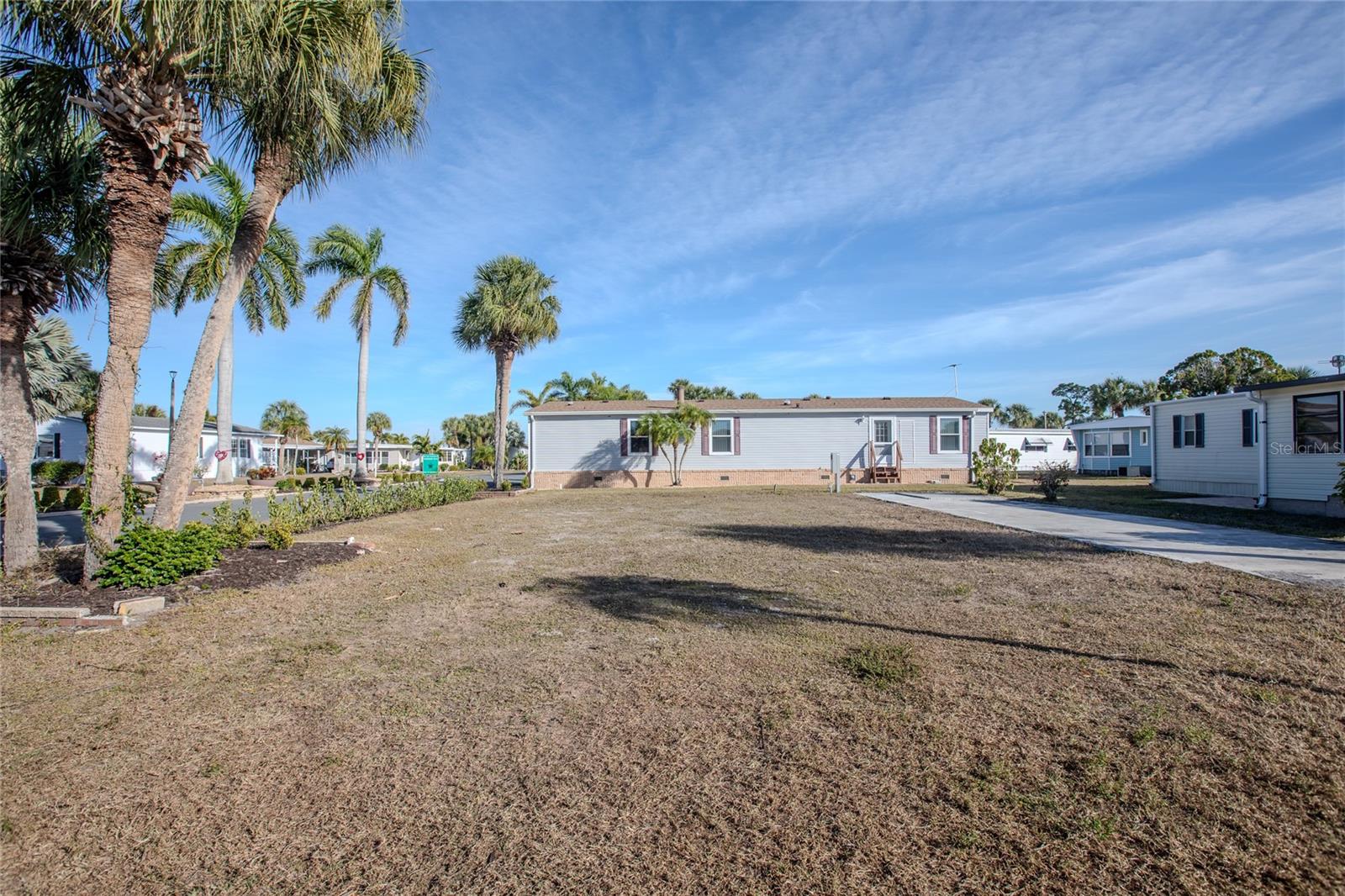 2100 Kings Hwy #28 Property Photo 4