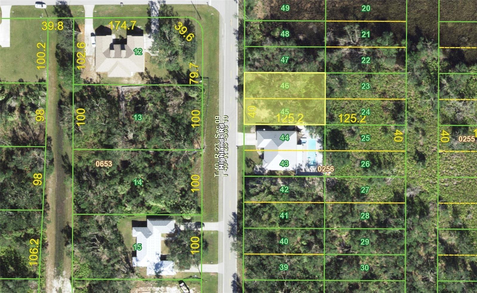 1094 Highlands Rd Property Photo 1