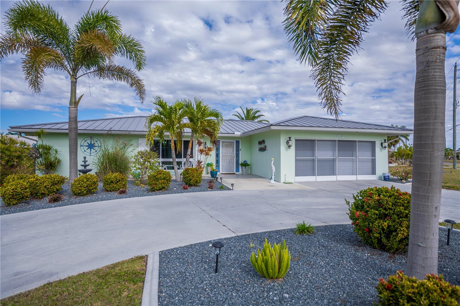 1354 Aqui Esta Dr Property Photo 1
