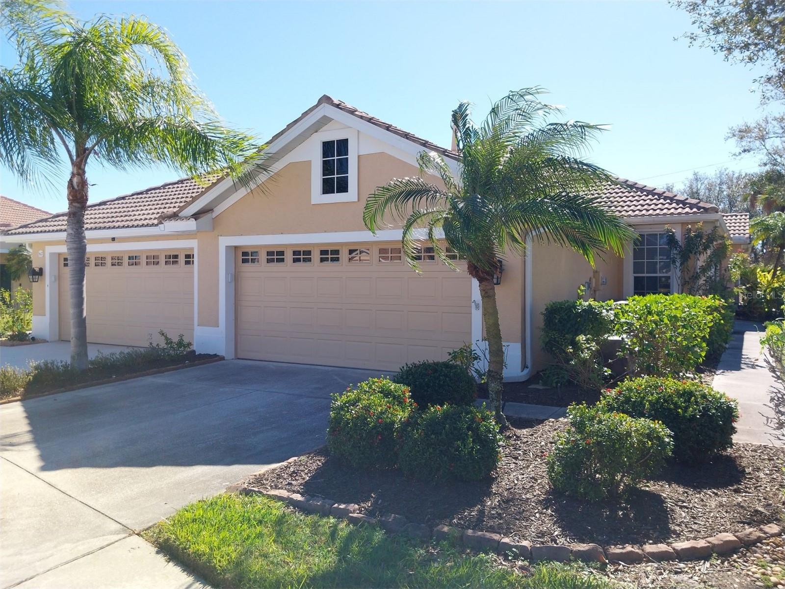 5641 Hidden Oak Ct Property Photo 1