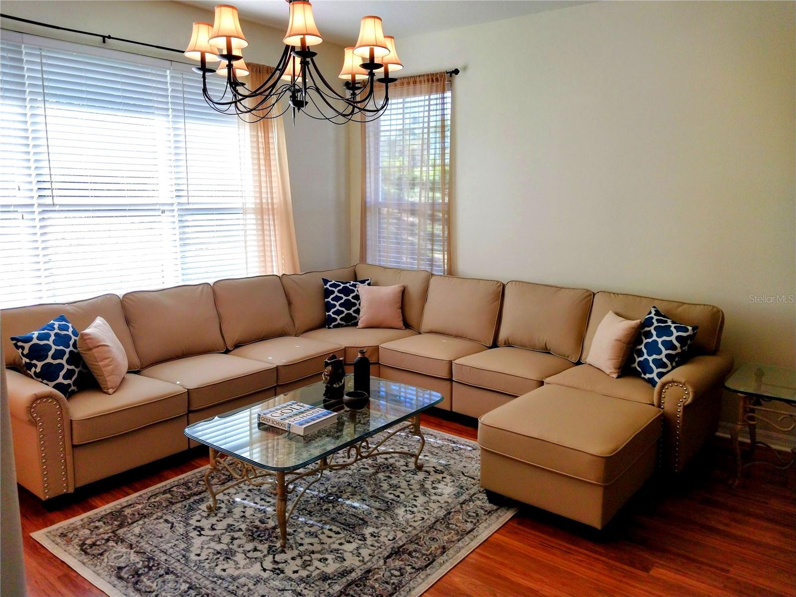 5641 Hidden Oak Ct Property Photo 3
