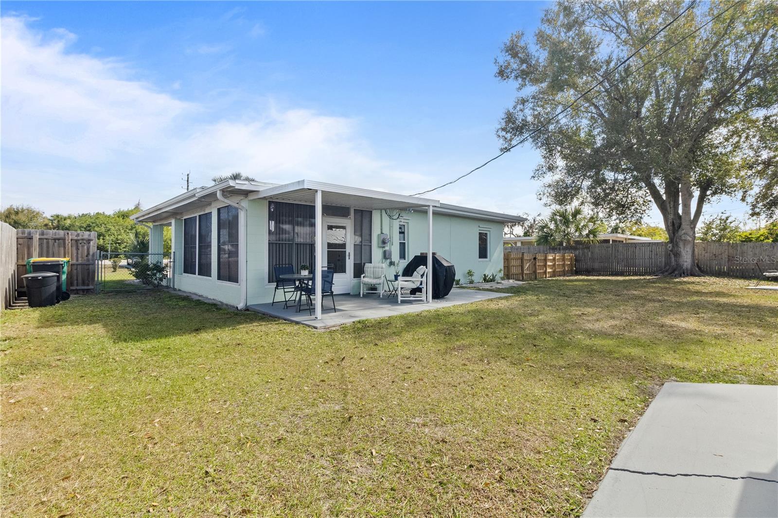 4419 Melbourne St Property Photo 39
