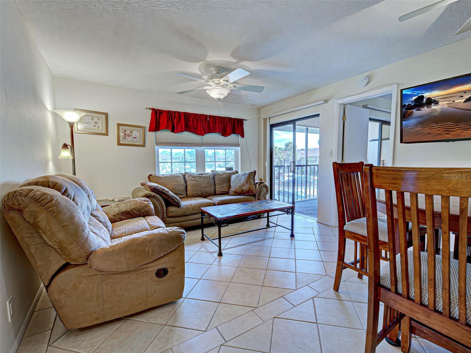 19505 Quesada Ave #ee202 Property Photo 5