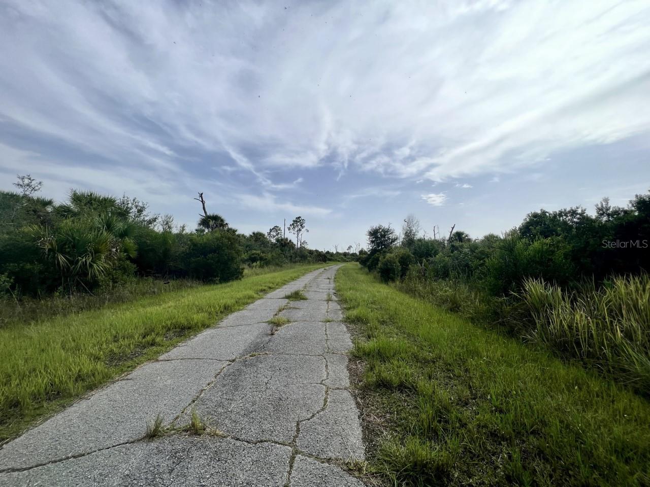 Ewen Dr Property Photo 3