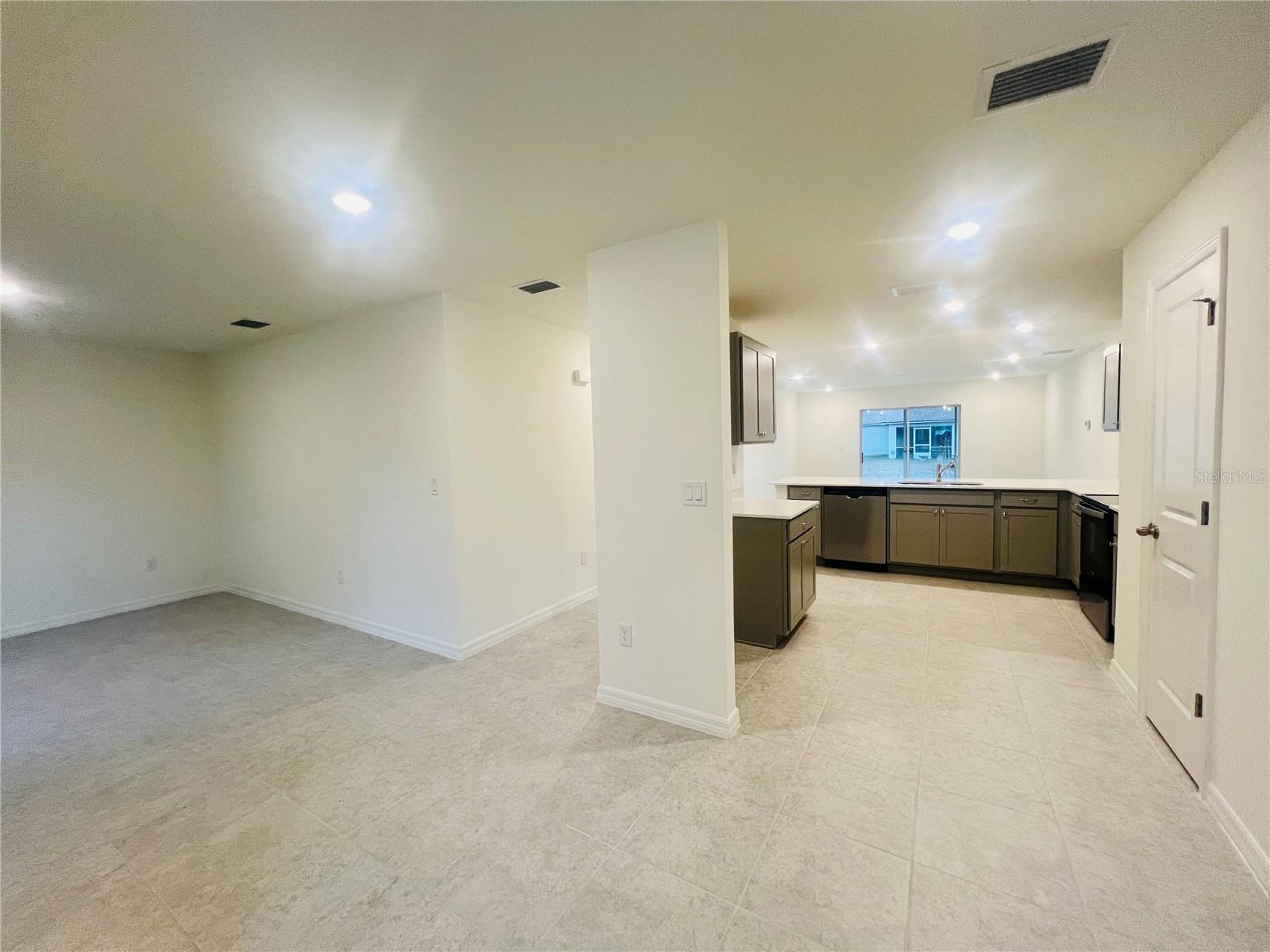20 Slumber Path Property Photo 5