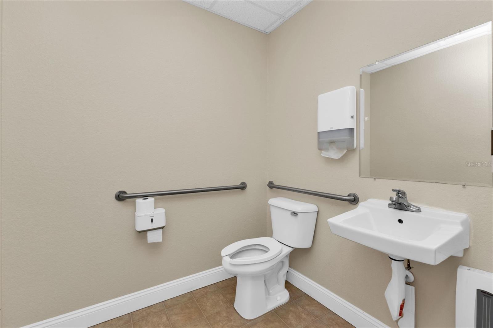 493 Barger Dr Property Photo 32