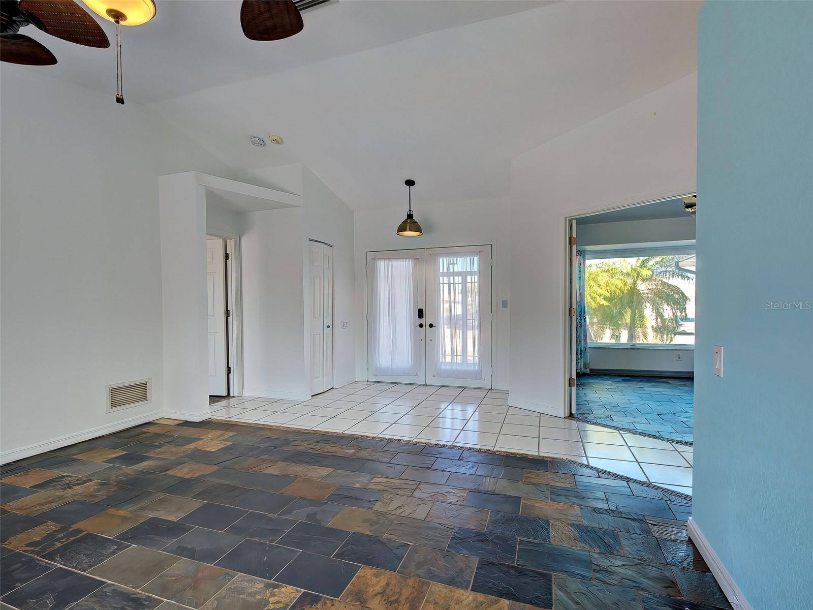 2301 Via Veneto Dr Property Photo 14