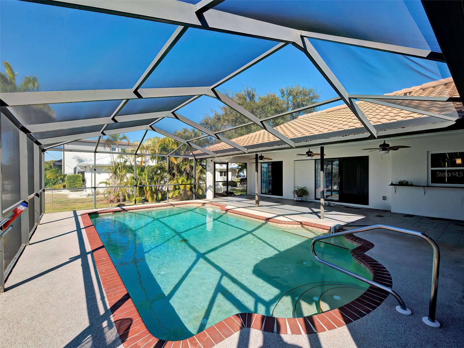 2301 Via Veneto Dr Property Photo 56