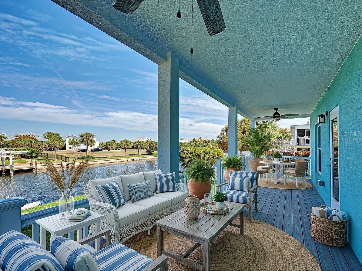 13095 Via Cassia Property Photo 18