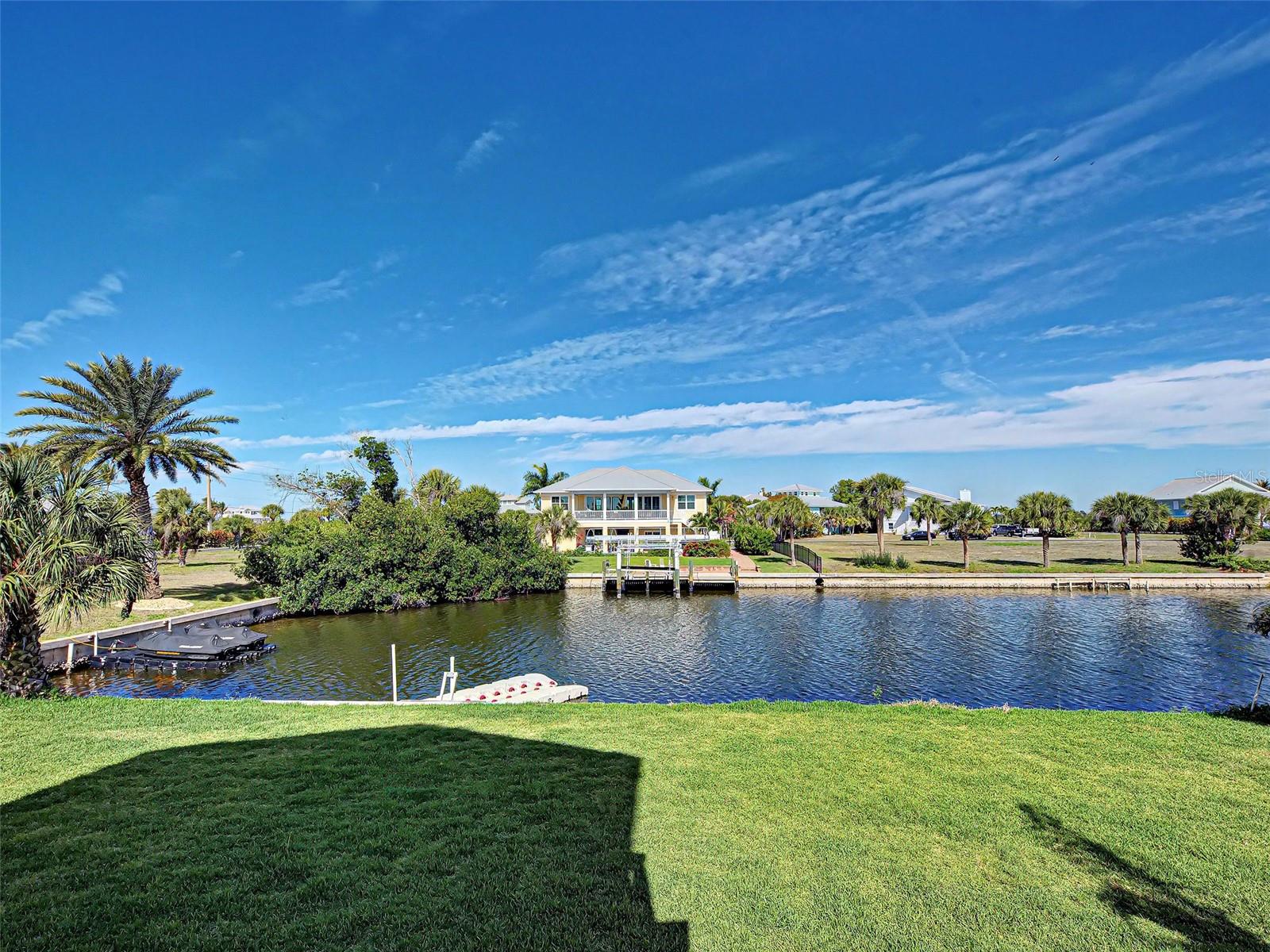 13095 Via Cassia Property Photo 25