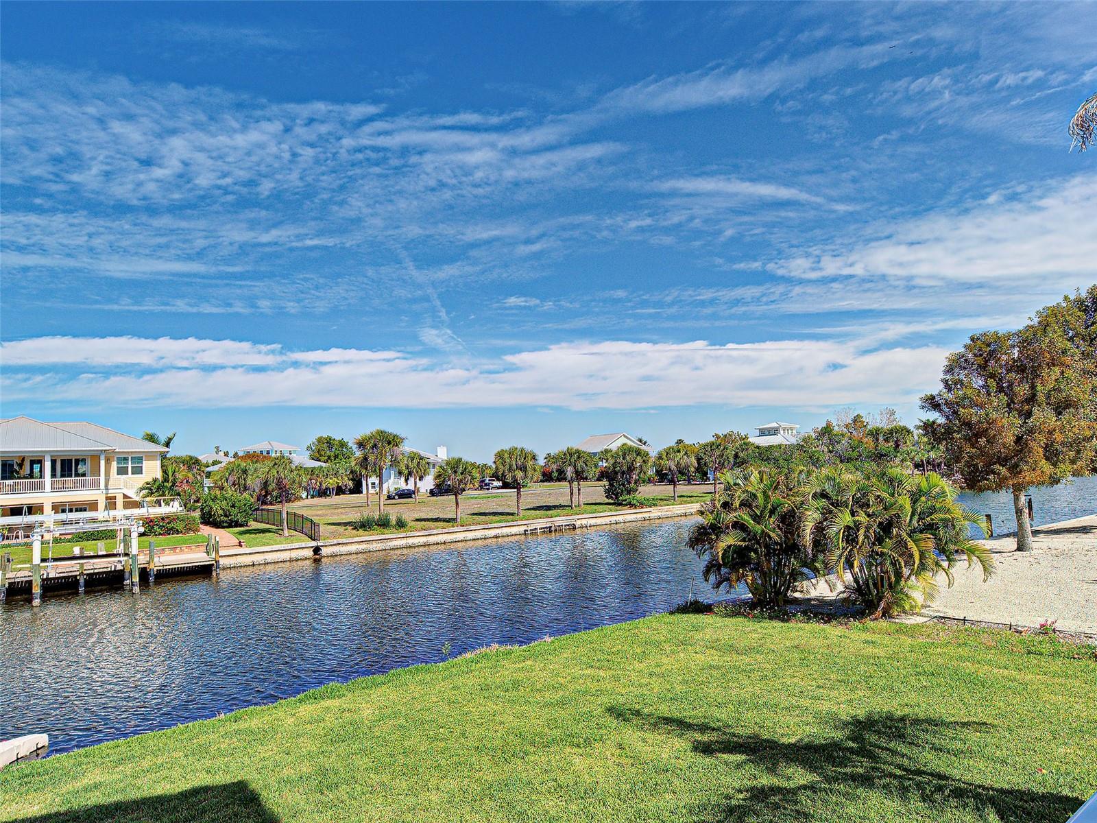 13095 Via Cassia Property Photo 28