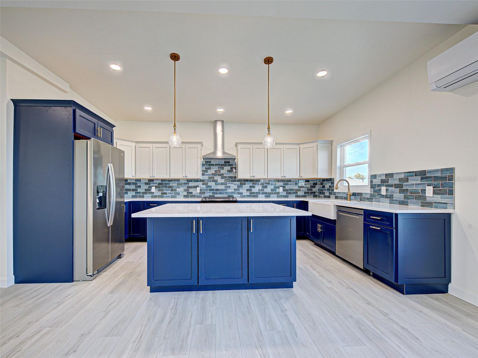13095 Via Cassia Property Photo 39