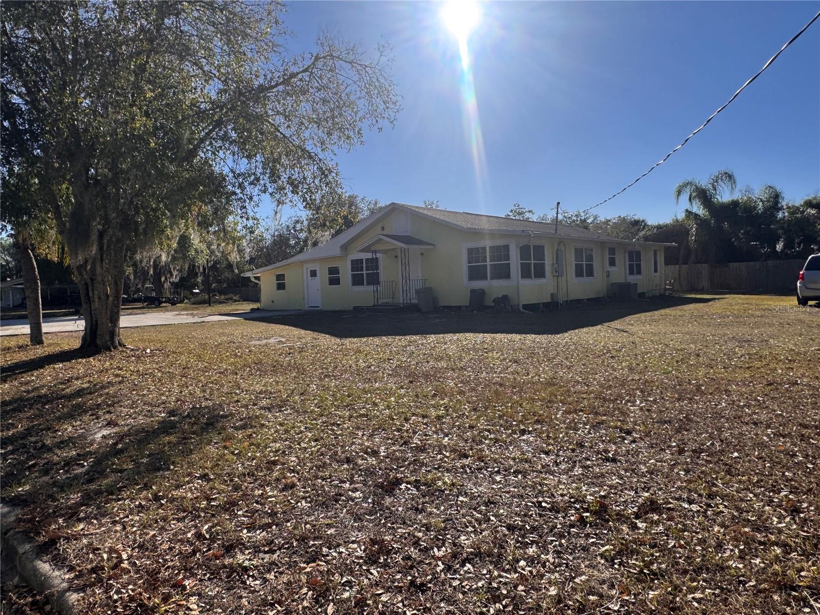 227 Smith Ave Property Photo 4