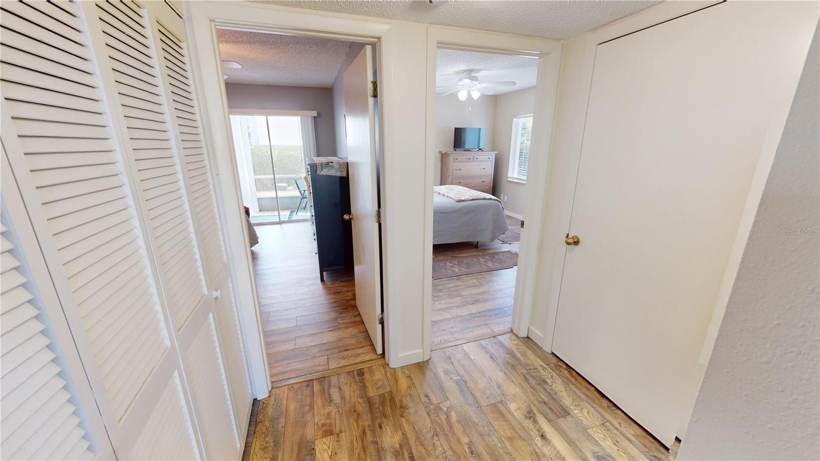 22375 Edgewater Dr #137 Property Photo 13