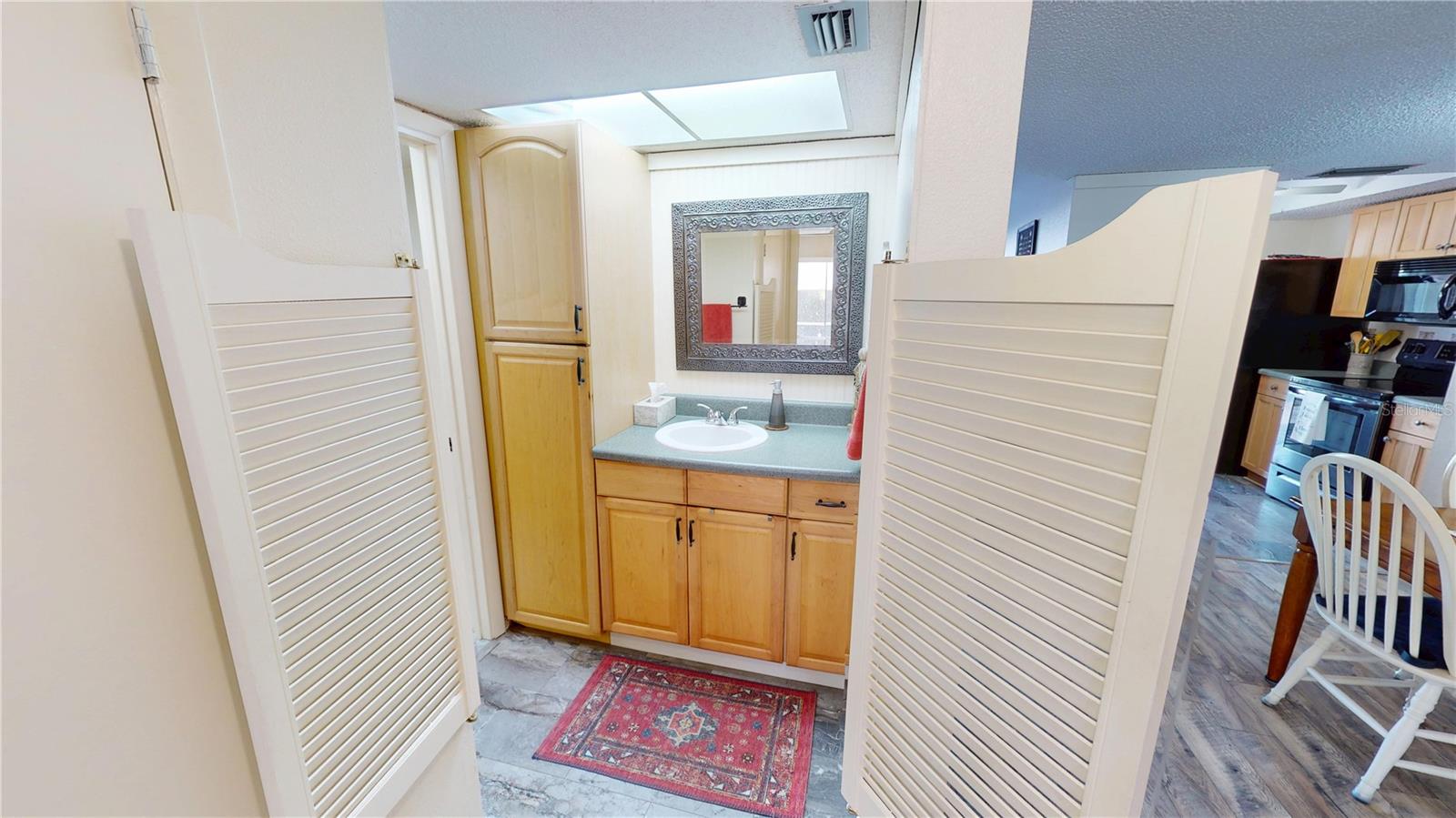 22375 Edgewater Dr #137 Property Photo 16